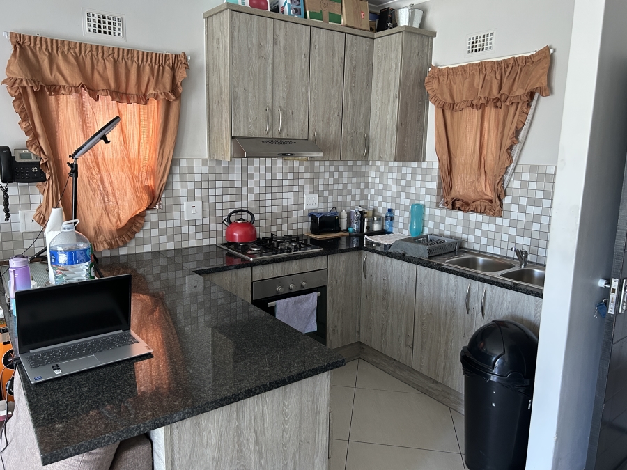 2 Bedroom Property for Sale in Buh Rein Estate Western Cape